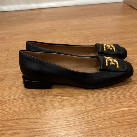 Sam Edelman Black Loafers with Gold Detail - Picture 5 of 7